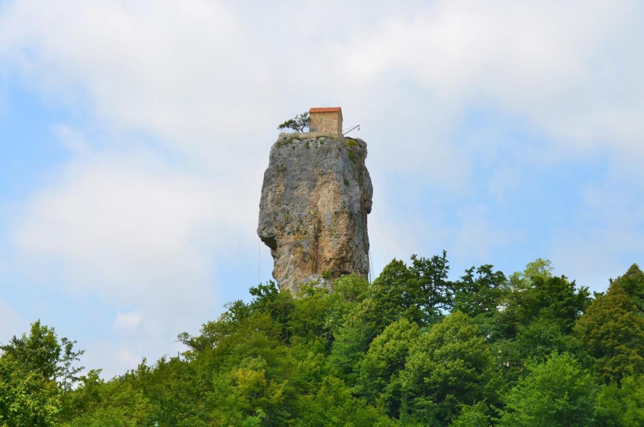 Vaso'S Guesthouse Katskhi Exteriér fotografie